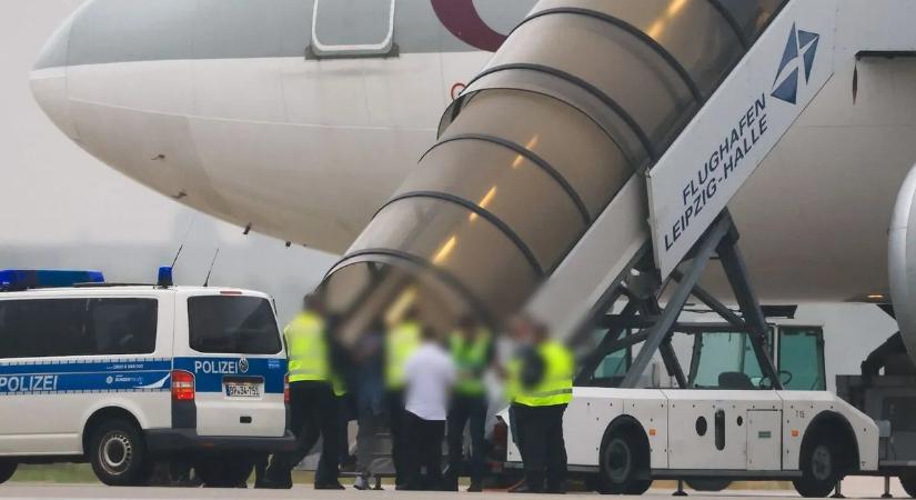 Németországban megbicsaklott a migrációs fordulat