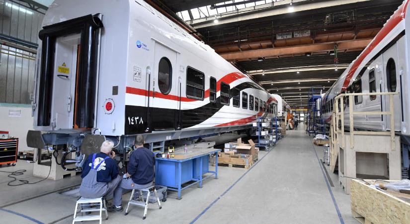 Két nappal a választások előtt 8 milliárdért vett meg a MÁV egy dunakeszi járműjavítóhoz köthető céget