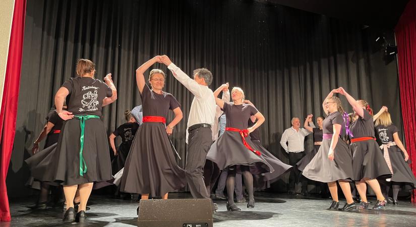 A tánc a legősibb nyelv, nincsenek időbeli, nyelvi és földrajzi határai