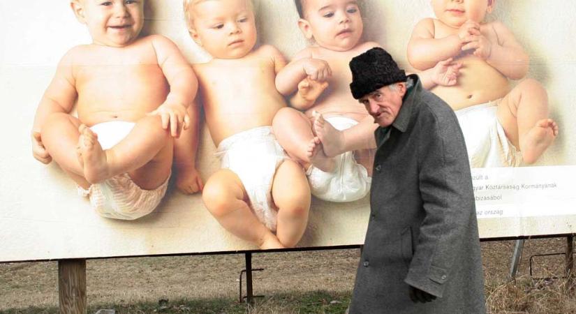 Hiába a pozitív jelek, egyre kevesebben vagyunk - íme a rideg számok