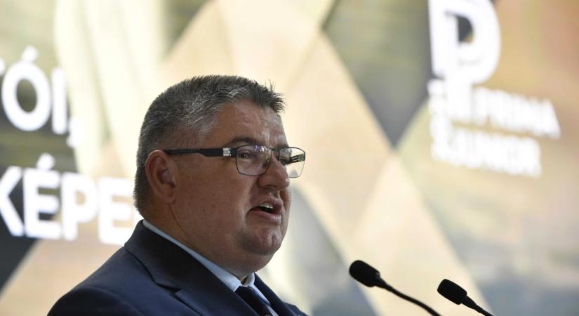 Opus-zuhanás: megszólalt az egyik leggazdagabb magyar, szerinte a jelenség nem gazdasági alapú