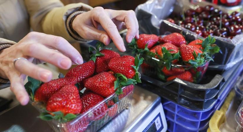 Meglepő helyeken tűnhetnek fel az ellenőrök: nagyító alatt a tavasz legnépszerűbb gyümölcse