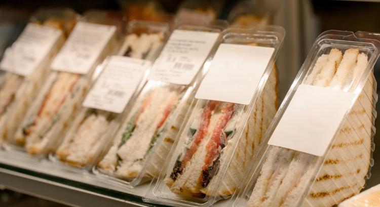 Hiánycikk a műanyag – elfogyhat a csomagolás