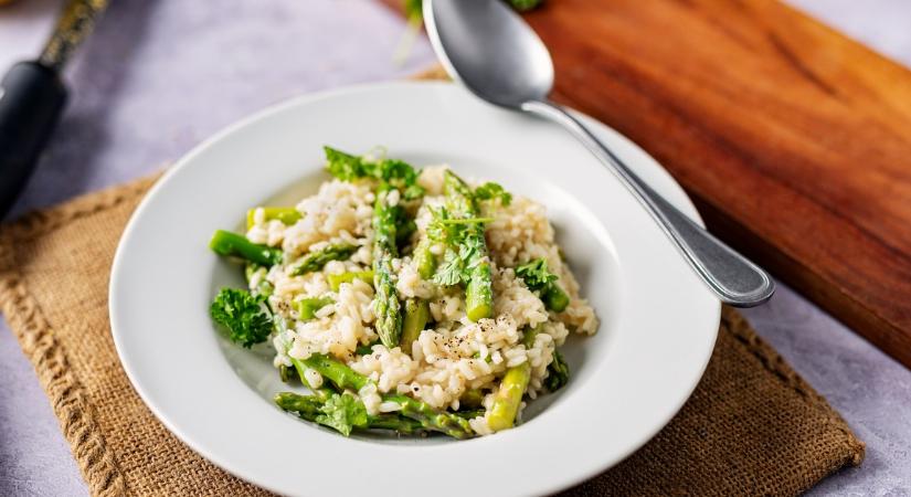 Mentes Anyu: Citromos-spárgás rizottó parmezánnal