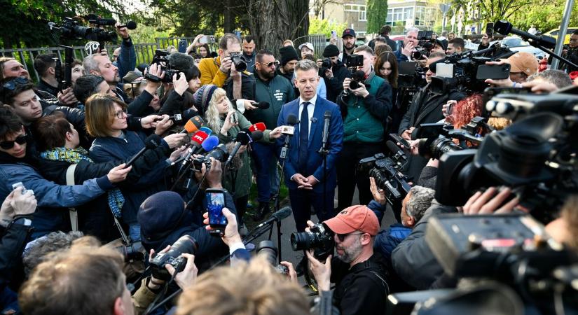 Ennyit a Tisza Párt kampányáról: sorra dőlnek meg a Magyar Péter állításai