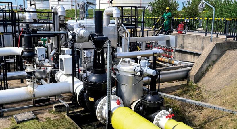 Ez így nem maradhat: politikai fegyverré vált az újraindított Barátság vezeték