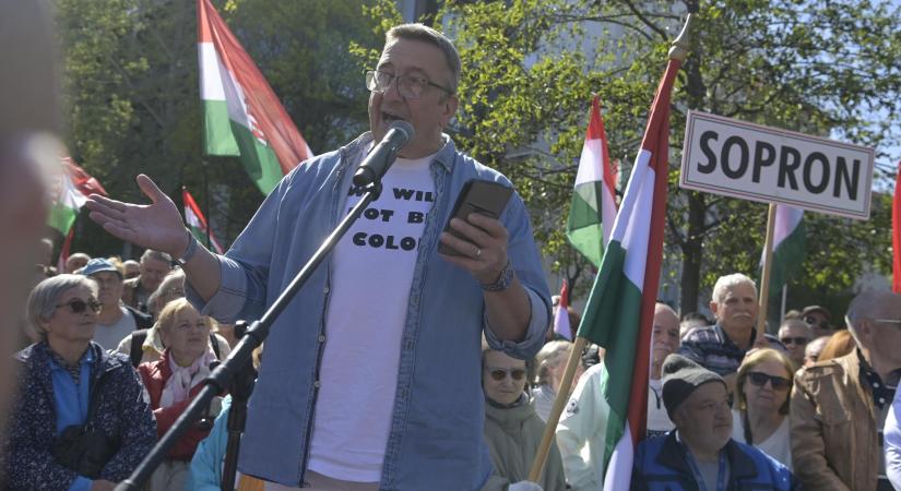 Bayer Zsolték éppen most költenek el 150 millió forintot