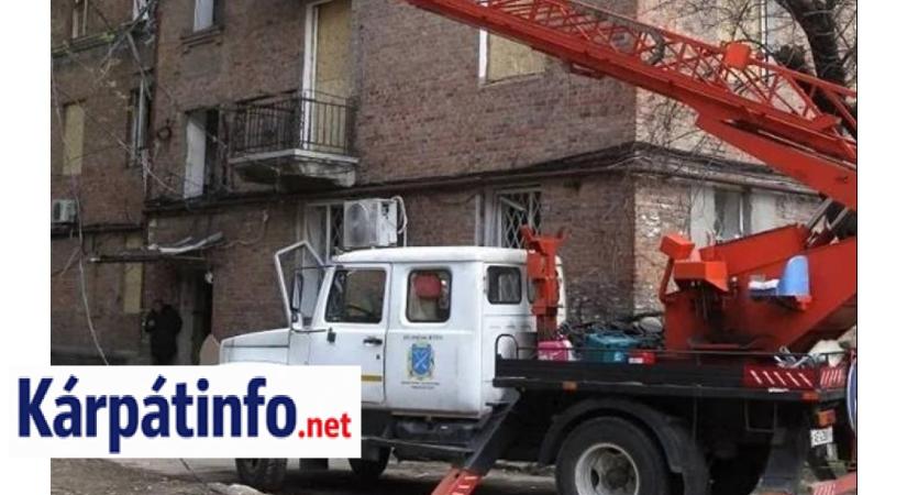 Újabb csapás az ukrán energiarendszerre: több régióban maradtak áram nélkül