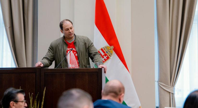 Lukács Zsolt beolvasott a fideszes vezetésnek