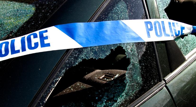 Most érkezett: Sokkoló baleset történt az M7-es autópályán, kirepült az autóból a sofőr