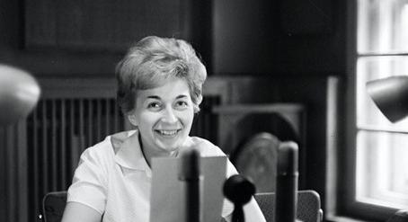 Meghalt a Magyar Rádió legendás bemondónője