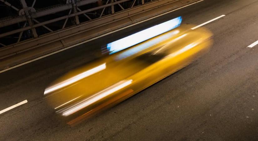 Négy év börtön a 238-as tempóért: rekordbüntetést kapott a száguldozó nő