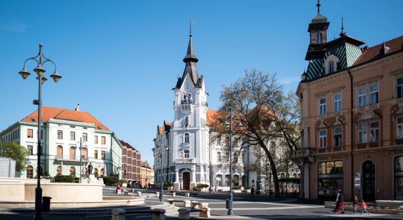 Péntektől tilos az elektromos rollerezés a kaposvári sétálóutcában