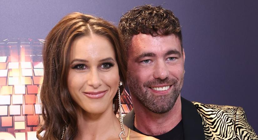 Krausz Gábor és Mikes Anna hatalmas meglepetése a rajongóknak nagyot szólt: az esküvőről van szó, itt a videó