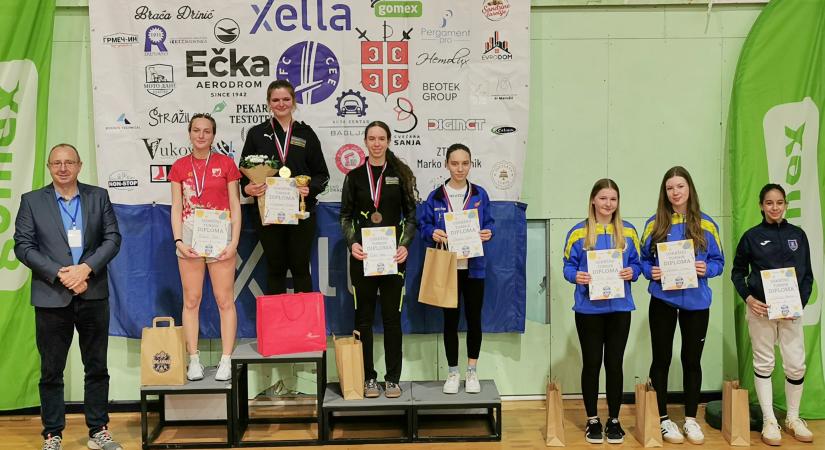 Vásárhelyi tőrvívók szereztek érmeket a nagybecskereki utánpótlás versenyen