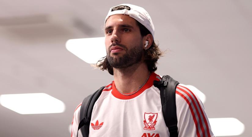 Egy régi ismerős buktatta le Szoboszlai Dominikot: nem egyedül pihennek a családdal