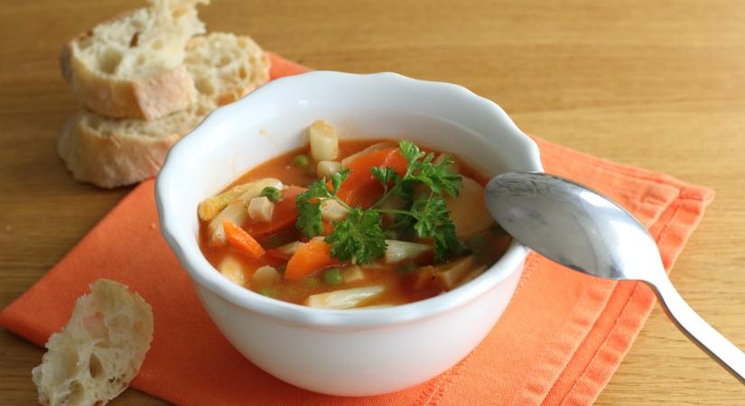 Egyszerre gazdag leves és ízletes egytál ez a recept