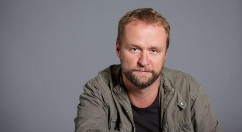 Az egykori katgimes ma már menő színész