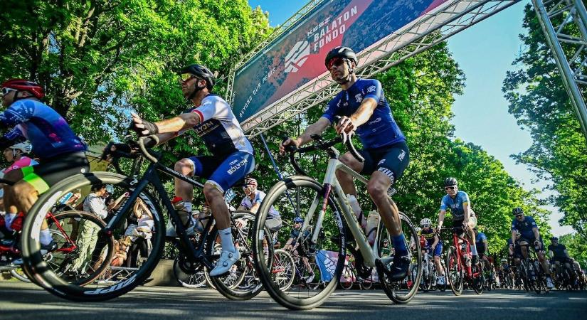 Több távon is indulhatnak a bringások az idei BalatonFondón