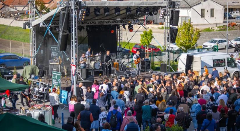 Fideszes képviselők vurstlijára mentek el tízmilliók az NKA eltitkolt keretéből