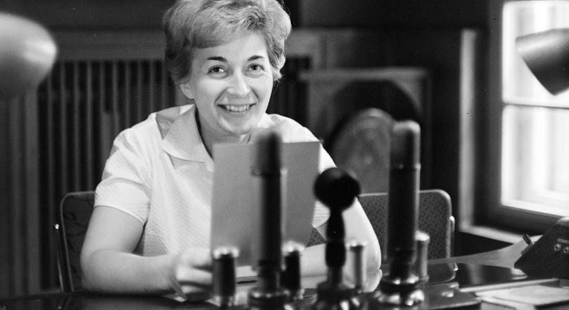 Elhunyt a Magyar Rádió legendás bemondója, Erőss Anna