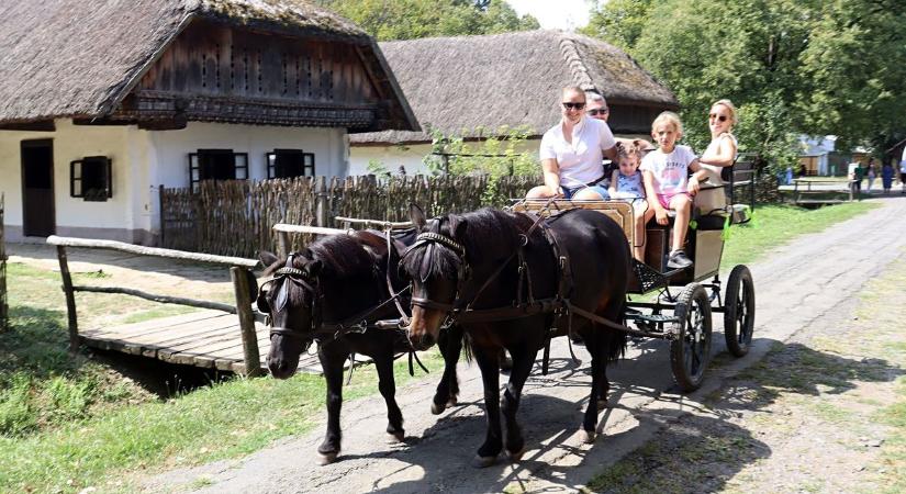 Ez is egy majális, csak másképp – a skanzen a természet csendjét ajánlja kikapcsolódásként