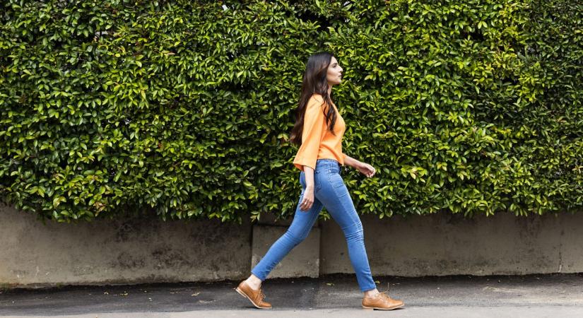 Ülőmunka mellett is egészségesebben? Ez a kétperces trükk segíthet