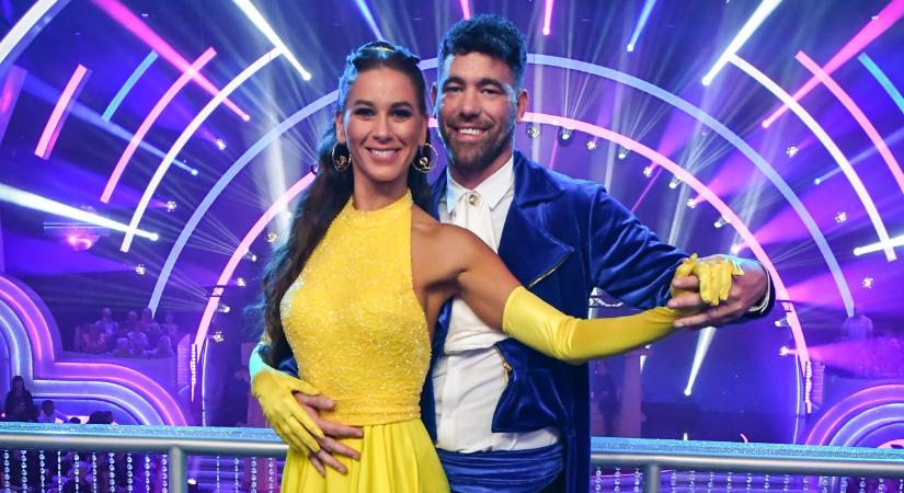 Szem nem marad szárazon: sosem látott esküvői videó került elő Krausz Gáborról és Mikes Annáról