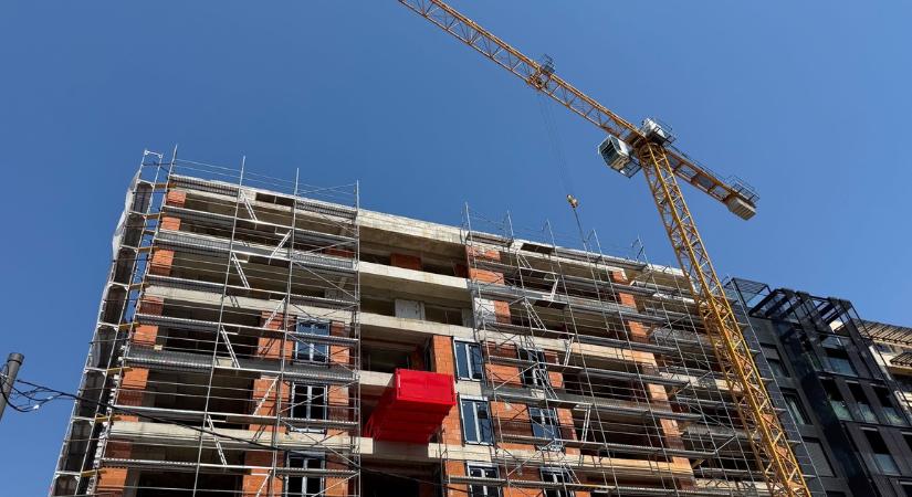 Már a választás előtt felébredt a magyar gazdaság - Az Otthon Start és az osztogatás doppingolta a GDP-t