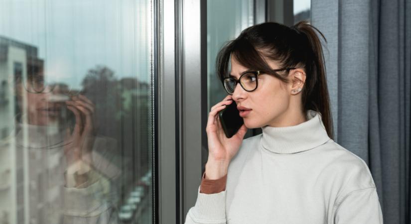 Itt a zseniális freudi trükk, így ismerhető fel a megjátszott önbizalom