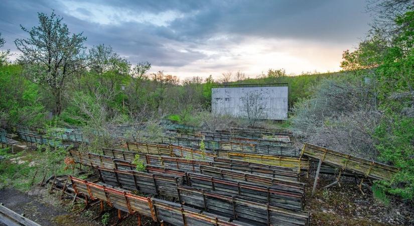 Itt már nem pereg tovább a film: nyár, kertmozi és szúnyogok. Zalában hol találunk hasonlót?