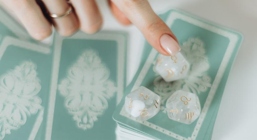 2 csillagjegy készítse a péntárcáját! Májusban mesés gazdagság vár rájuk