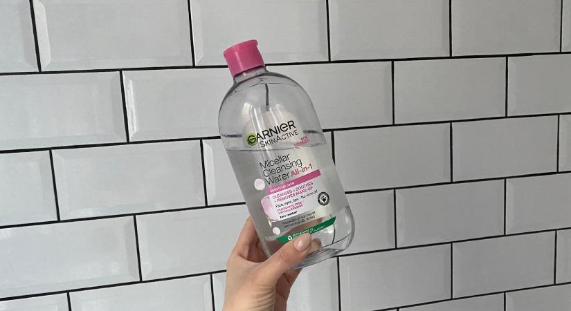 Ez történik, ha micellás vizet öntesz az orchideára és a leanderre