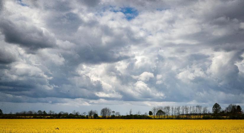 Borús vagy napsütéses időjárás? Ez vár ránk pénteken Hajdú-Biharban