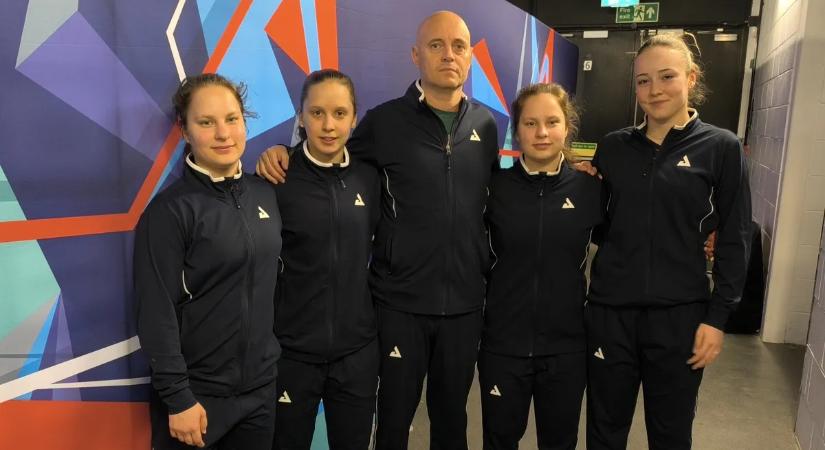 Asztalitenisz csapat-vb: női válogatottunk papírforma-vereséget szenvedett Szingapúrtól