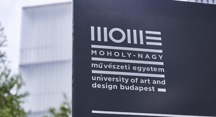 Itt a bejelentés: lemondott a Moholy-Nagy Művészeti Egyetem teljes kuratóriuma
