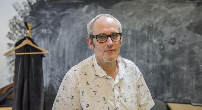 Szász János: Felfegyverzett emberek rontottak be a házba, és elkezdtek mindent felforgatni, beleértve a rettegő gyerekeim szobáját