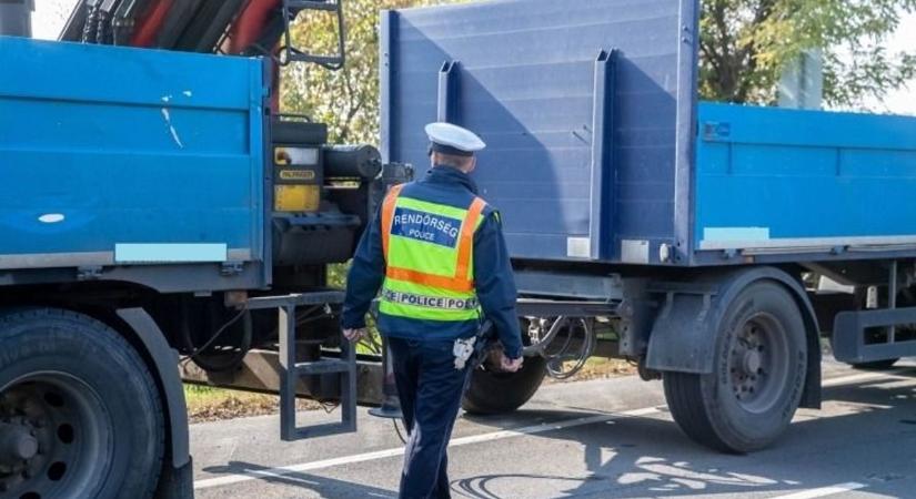 Országos készültség, kivezénylik a rendőröket
