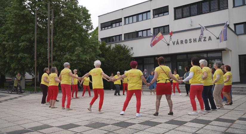 A korai felismerést a mentális támogatás fontosságát emelték ki