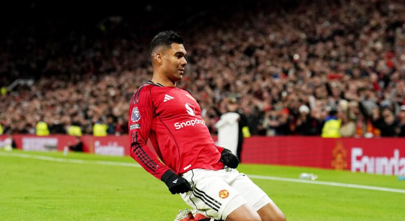 Ő léphet Casemiro helyére a Manchester Unitednél