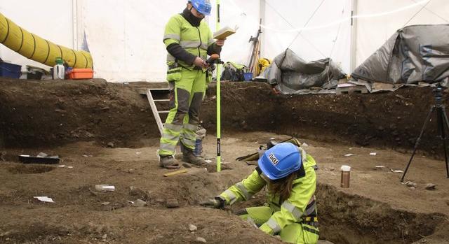 Viking csónaksírra épült az oslói királyi palota