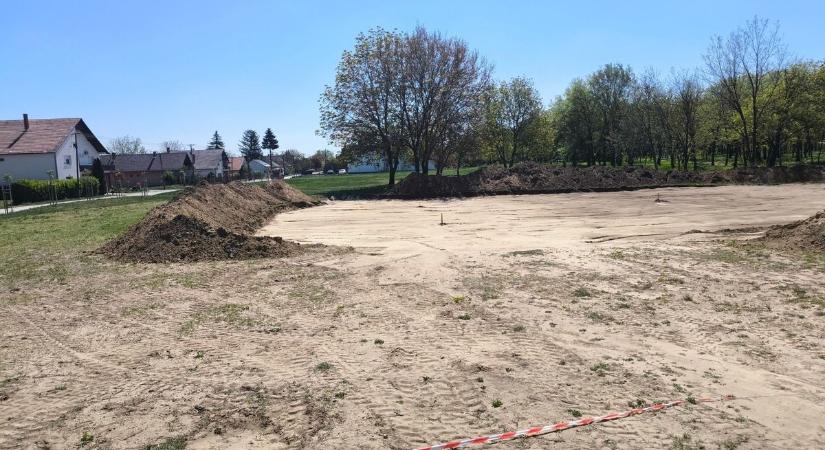 Elindult a pumpapálya építése Abán – már nyáron használható lehet