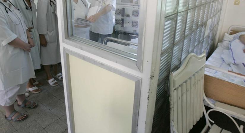 Farkas Csongor tiszás képviselő: A Fidesz búcsúajándéka, hogy bezár a belgyógyászat a mezőtúri kórházban