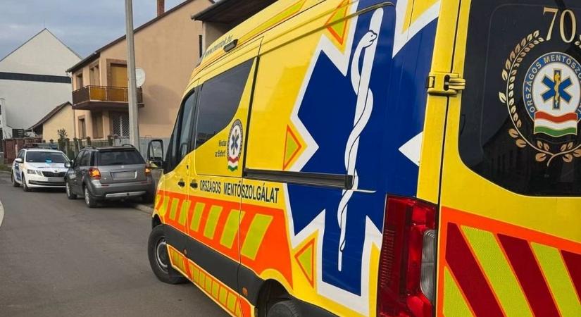 Ráfutásos baleset történt Pécsen, két ember megsérült