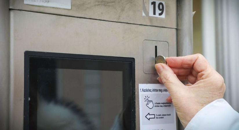 Ingyen parkolhatunk a hosszú hétvégén – de erre azért figyelni kell