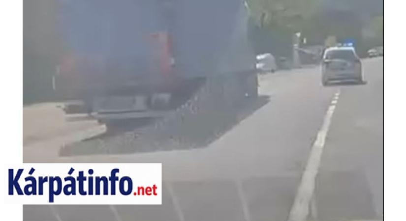 Lövésekkel állították meg a kamiont Kárpátalján