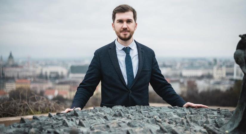 Szánalmasan vergődnek a bukott baloldali figurák, Magyar Péter kegyét keresik