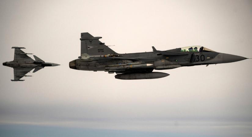 Oklahomai tornádót vészeltek át a magyar katonai pilóták