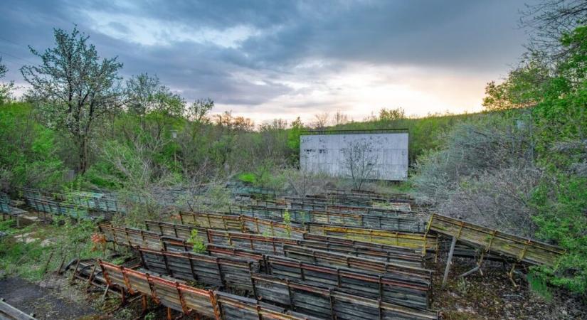 Itt már nem pereg tovább a film: nyár, kertmozi és szúnyogok. Zalában hol találunk hasonlót? (zaol.hu)