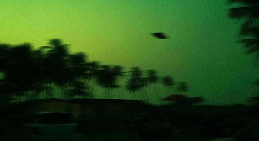 45 percig figyelték a rejtélyes UFO-t – majd nyomtalanul eltűnt az égen